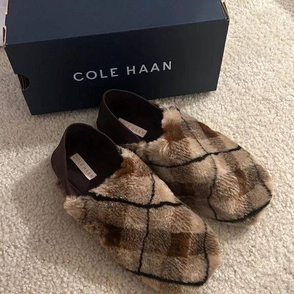 [COLE HAAN]★CH Shearling Slipper★SLIDES Cole Haan Shearling Slipper - Slippers - Compare Prices from